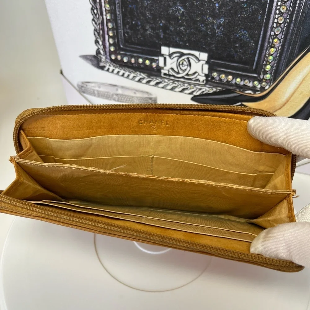Chanel Caviar skin C C long Wallet